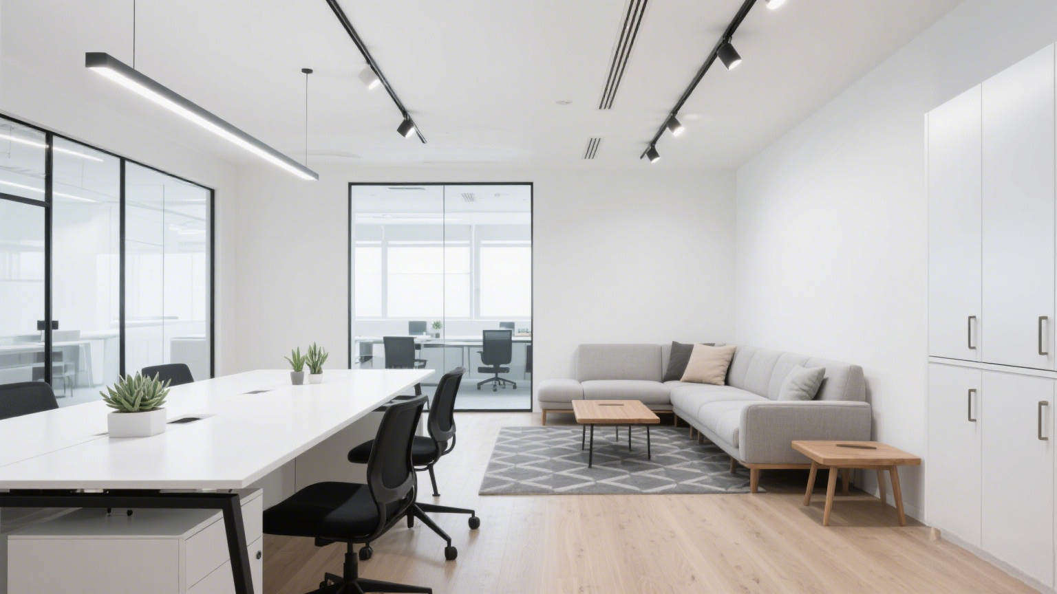 現(xiàn)代簡(jiǎn)約風(fēng)辦公室裝修：打造舒適與功能并存的空間